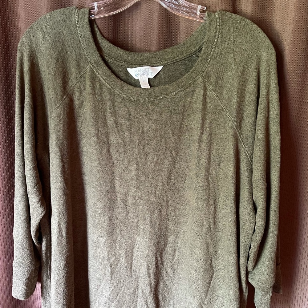 Market & Spruce sweater